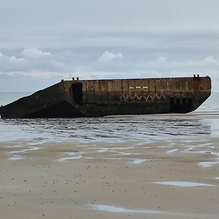 Le Sherman Konukevi Colleville-sur-Mer